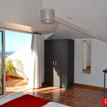 Villa Henriques Apartment